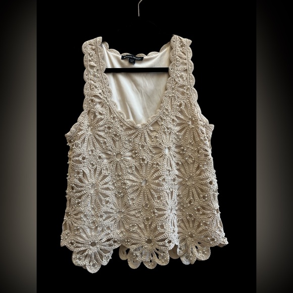Boston Proper Cream Crochet Lace Tank Top Scalloped Hem Boho Cottagecore M - Picture 2 of 6